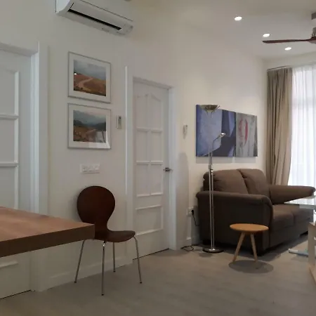 شقة Flat Soho Center With Balcony