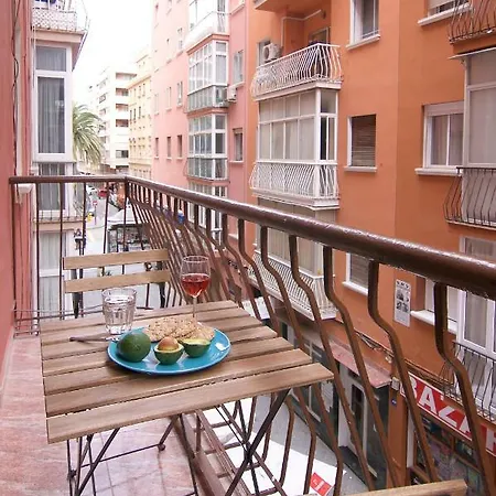 Flat Soho Center With Balcony * مالقة
