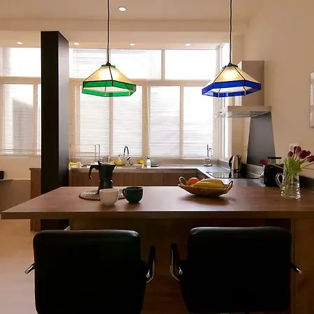 Flat Soho Center With Balcony شقة